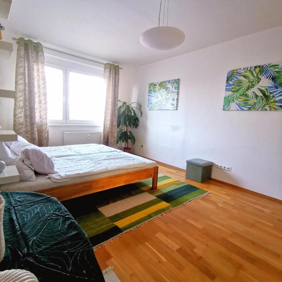 Cozyhome Retro Apartment Pressburg Exterior foto